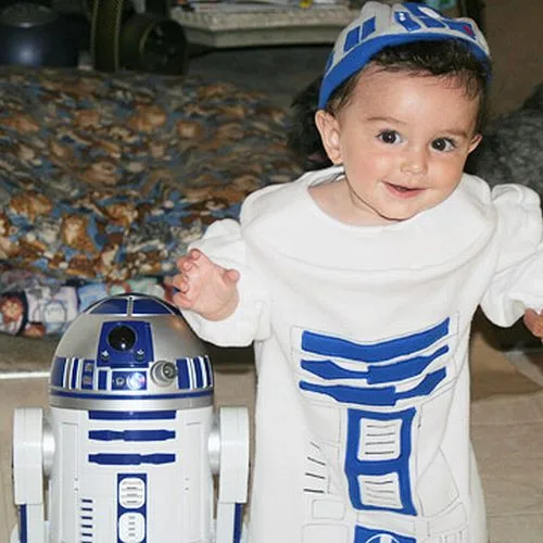 r2d2-baby-costume-cute-2