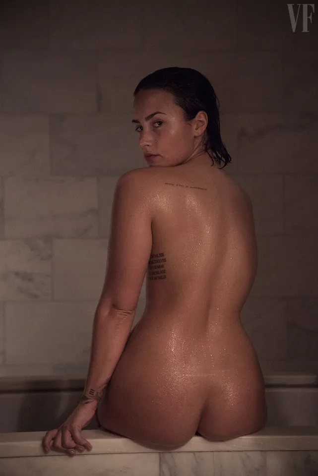 ss02-demi-lovato-patrick-ecclesine-vf