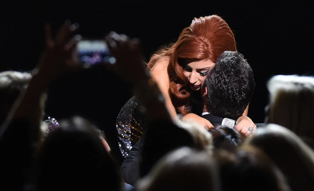 Cute-Lady-Gaga-Taylor-Kiσδσδnney-Pictures