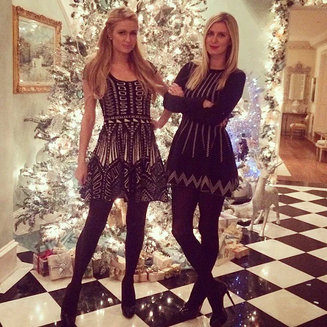 Room-Decor-Ideas-Room-Idea-Christmas-Decoration-Ideas-Christmas-Tree-Pictures-Celebrity-Christmas-Tree-Celebrities-Christmas-Trees-8-Paris-Hilton-and-Nicky-Hilton
