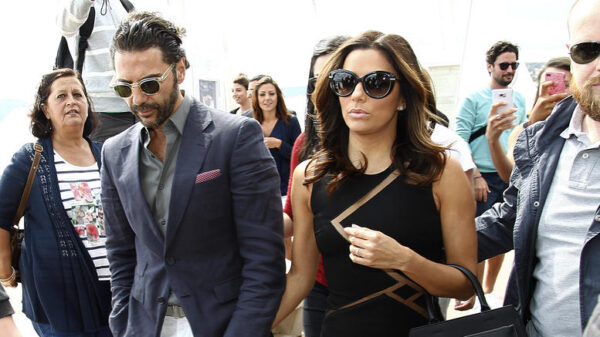 Αρραβωνιάστηκε η Eva Longoria! Δείτε την φωτογραφία!