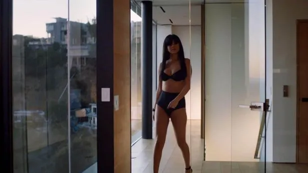 gomez1
