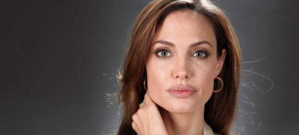 Η Angelina Jolie πιο αδύνατη από ποτέ