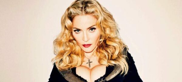 Η Madonna πήγε στα δικαστήρια τον γιο της για να κάνει Χριστούγεννα μαζί της!