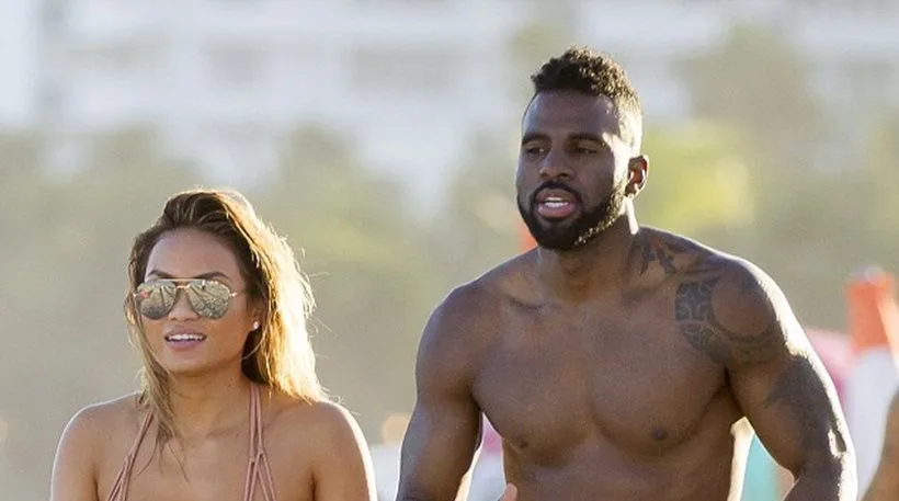 Ο Jason Derulo και η Daphne Joy στην παραλία