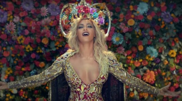 Δείτε την Beyonce σαν σταρ του Bollywood στο νέο κλιπ των Coldplay!