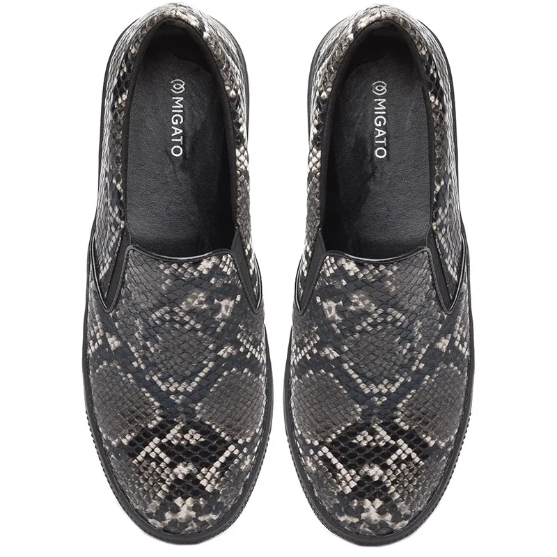 XN1582-L14-2-migato-gynaikeio-sneaker-snakeskin