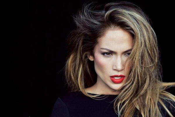 Jennifer Lopez: Tέταρτος γάμος για την σέξι Λατίνα;