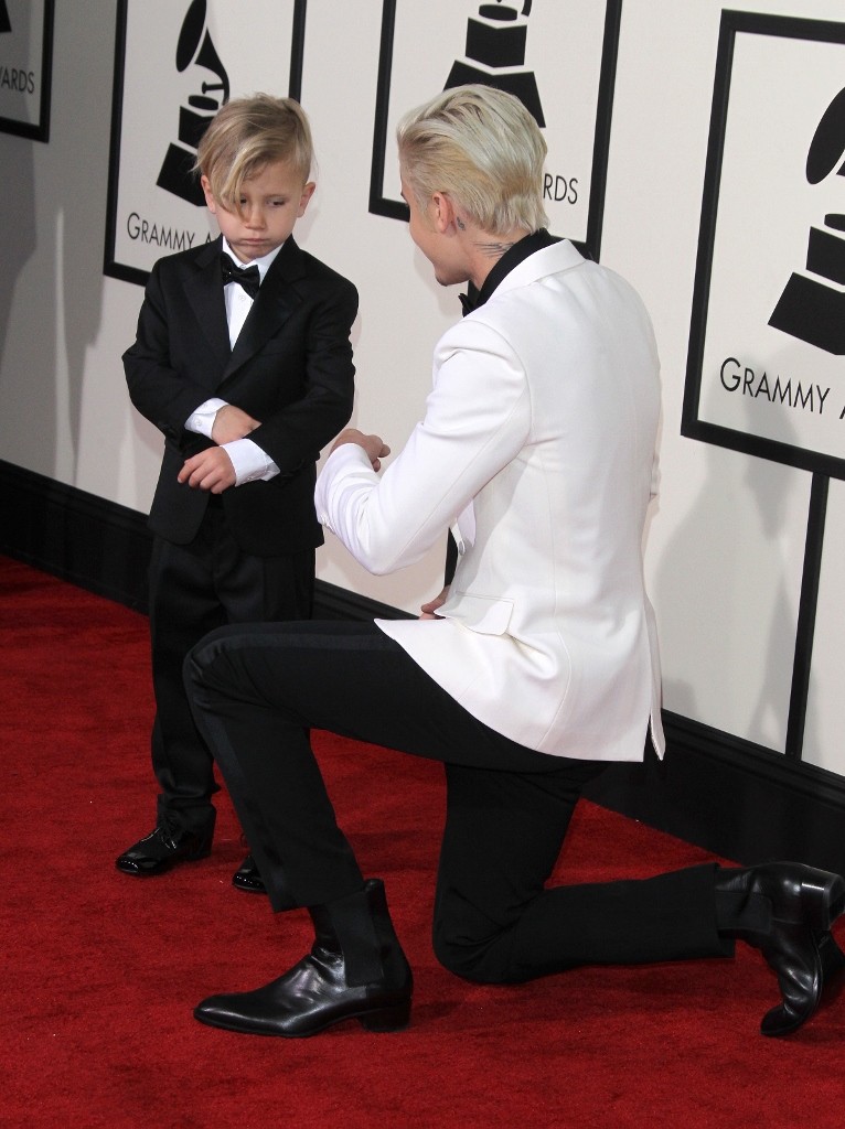 Justin Bieber arrives at The 58th Annual Grammy Awards Pictured: Justin Bieber, Jaxon BieberRef: SPL1228922 150216 Picture by: Jen Lowery / Splash NewsSplash News and PicturesLos Angeles: 310-821-2666N