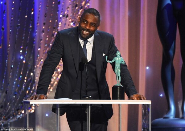 «Δεν ήμουν ποτέ στην κούρσα για τον James Bond»: Ο Idris Elba ξεκαθαρίζει τη θέση του