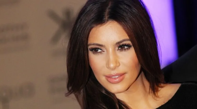 Κοντινό πλάνο της Kim Kardashian