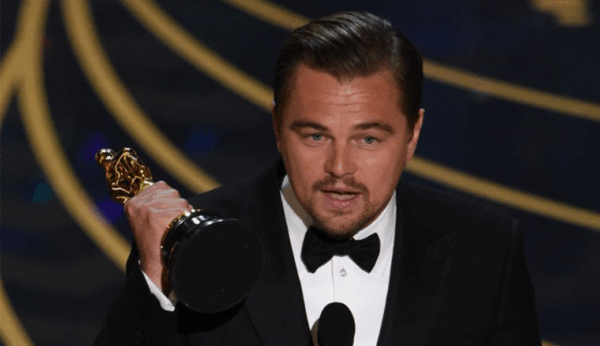 To Ίντερνετ τρολάρει τον Leonardo DiCaprio για τo Oscar και είναι τέλειο!