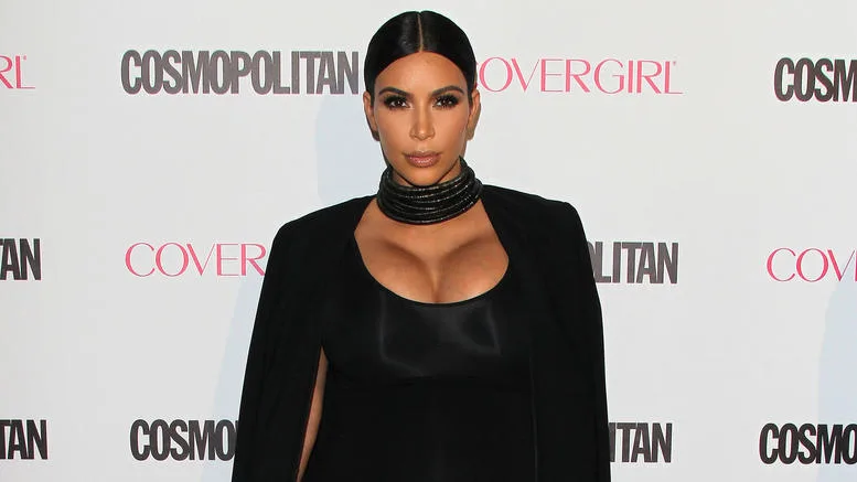 Η Kim Kardashian σε εκδήλωση του Cosmopolitan.