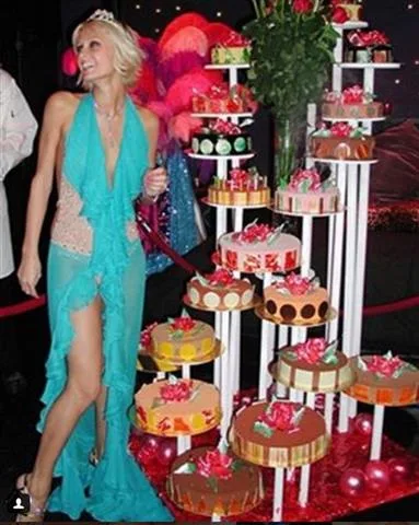parishilton1