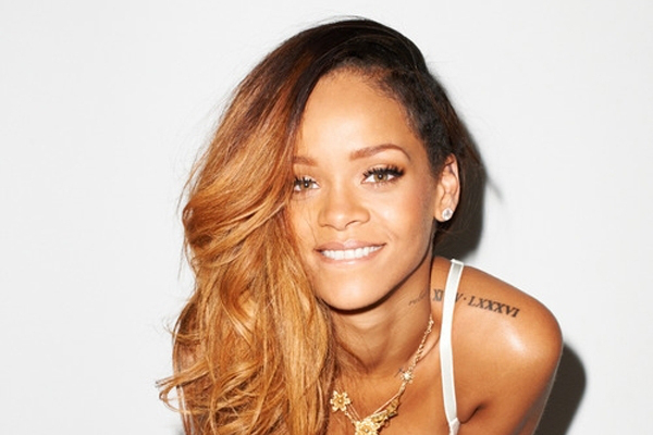 H Rihanna κατάφερε και έσπασε το ρεκόρ του Michael Jackson!
