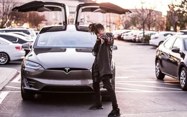 tesla-model-x-jayden-smith-c640