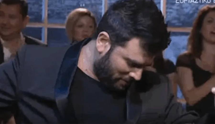 Ο Παντελής Παντελίδης σε τηλεοπτική εκπομπή.