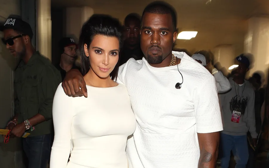 Η Kim Kardashian και ο Kanye West σε κοινή τους εμφάνιση.