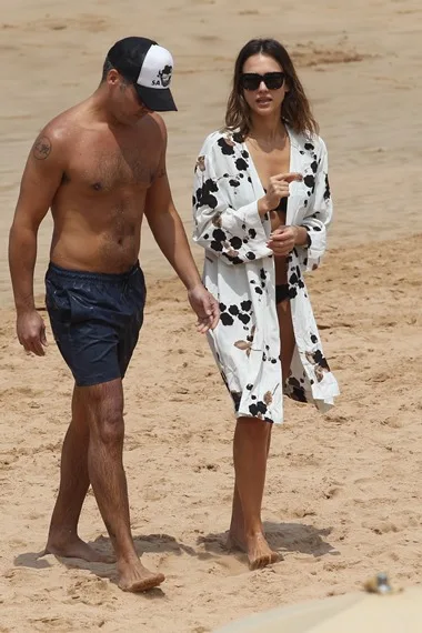 Jessica-Alba570