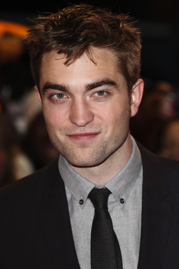 Robert Pattinson attends the UK premiere of 'The Twilight Saga: Breaking Dawn - Part 2' at Odeon Leicester Square in London, England. Pictured: Robert Pattinson Ref: SPL456561 141112 Picture by: exen / Splash News Splash News and Pictures Los Angeles: 310-821-2666 New York: 212-619-2666 London: 870-934-2666 photodesk@splashnews.com