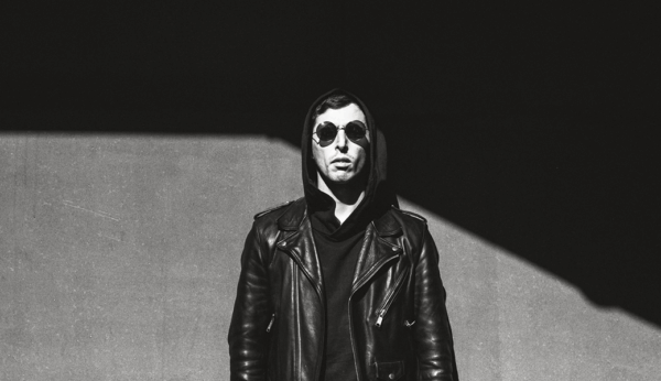 ΤΗΕ AVENER – SYNAPSON Ι BONJOUR ATHENES Vol. 1