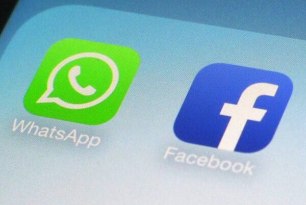 Το WhatsApp λήγει τη συνεργασία του με τη Blackberry