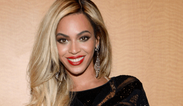 Αυτή η Ελληνίδα είναι πιο πλούσια από την Beyoncé