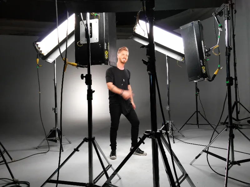 backstage 6