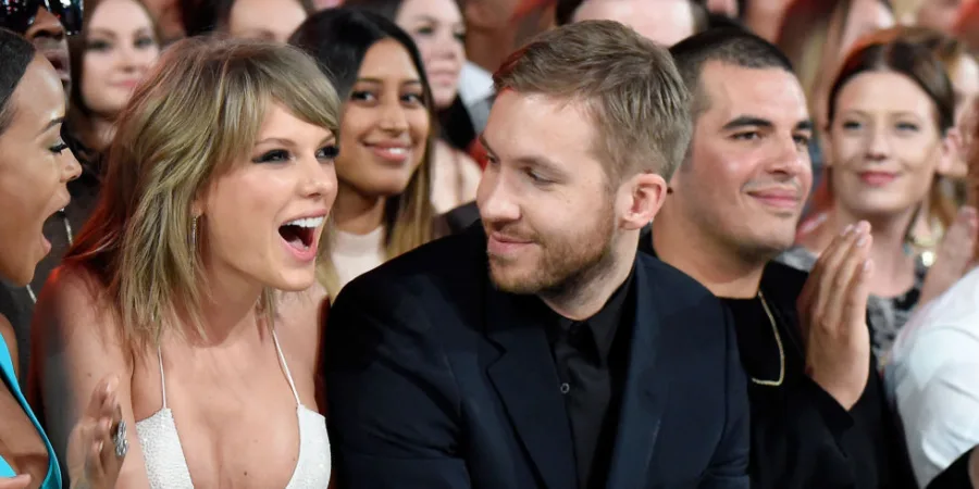 Η Taylor Swift και ο Calvin Harris στα iHeartRadio Music Awards.