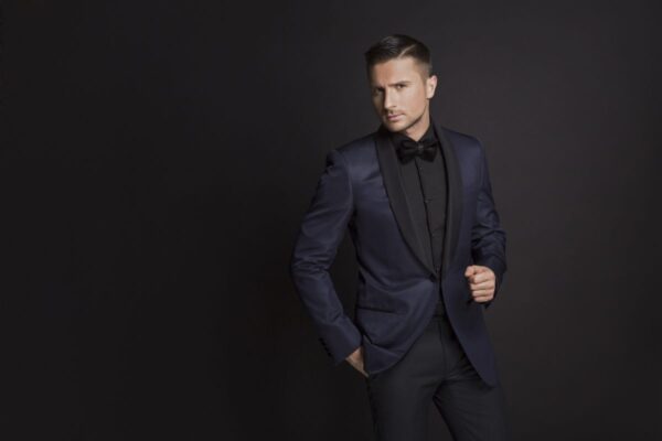 Το No1 φαβορί της Eurovision, Sergey Lazarev, μόλις έφτασε στην Ελλάδα για το Madwalk 2016 By Aperol Spritz!
