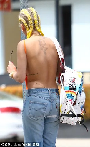 rita-ora-3