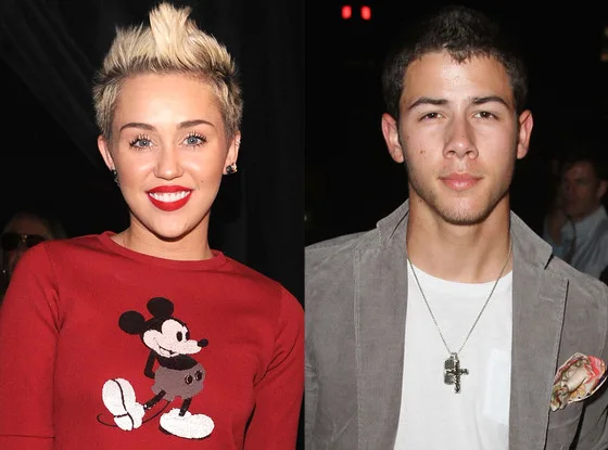 Η Miley Cyrus και ο Nick Jonas σε κολλάζ φωτογραφιών.