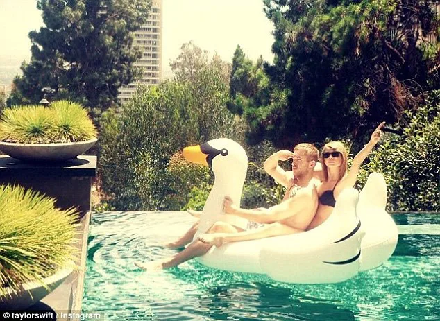 taylor-swift-instagram1