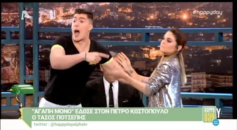 Ο Τάσος Ποτσέπης και ο Πέτρος Κωστόπουλος σε τηλεοπτικό πλατό.