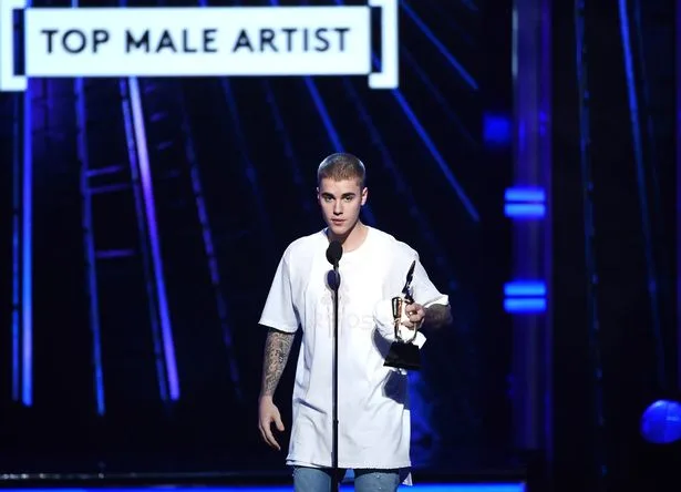 2016-Billboard-Awards