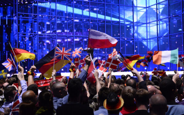 Σαν σήμερα, πριν 60 χρόνια, έγινε η πρώτη Eurovision. Ακούστε ποιο τραγούδι κέρδισε