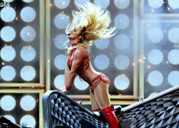 Εάν πεθύμησες τον παλιό καλό εαυτό της Britney Spears, πρέπει να δεις αυτό που έγινε εχθές.