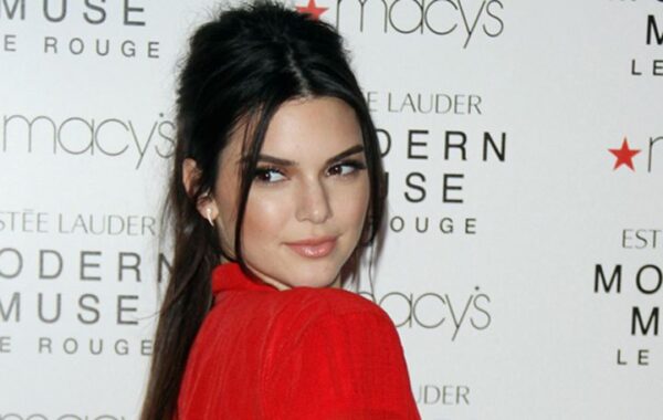 Η Kendall Jenner κουρεύτηκε! Δείτε το νέο της look!