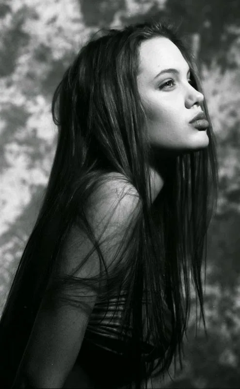 angelina6