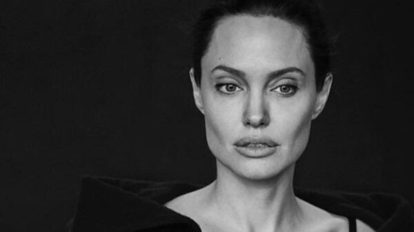 Ο «θάνατος» της Angelina Jolie έχει τρομοκρατήσει το facebook