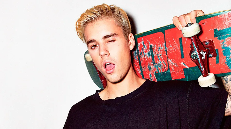 2-15JustinBieber_Hero_Lead_111115.hero_