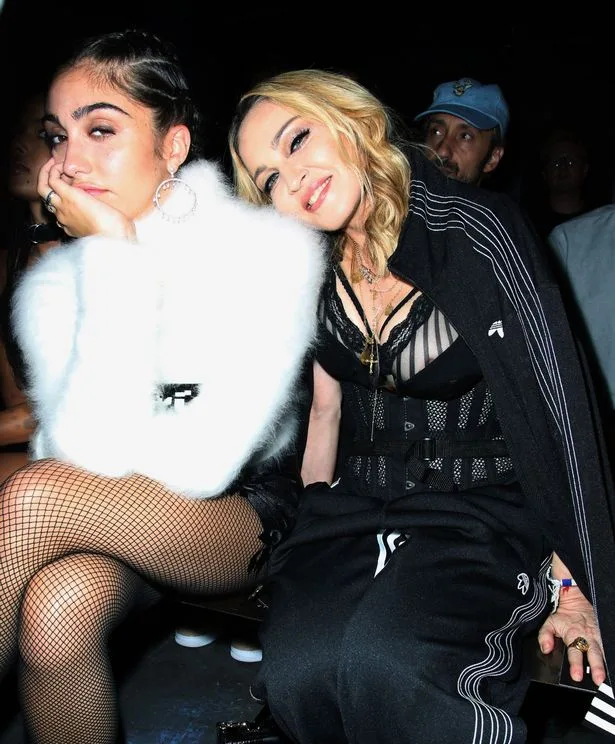 Alexander-Wang-show-New-York-Fashion-Week-USA-10-Sep-2016