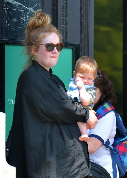 adele-and-baby-1372411178-custom-0
