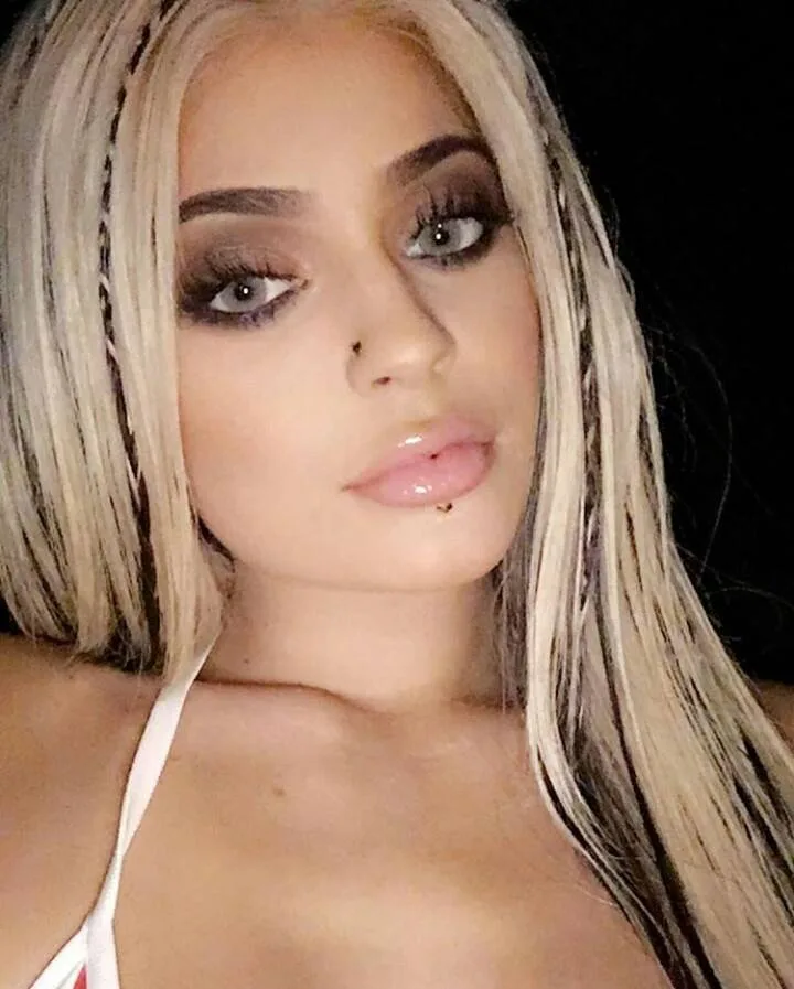 kylie insta