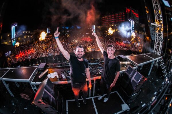 Κέρδισε εισιτήριο για την Tomorrowland και Meet & Greet με τους Dimitri Vegas & Like Mike!