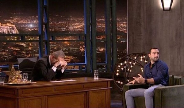 Σάκης Τανιμανίδης: Η άβολη ατάκα on air για τα προσόντα της κοπέλας του
