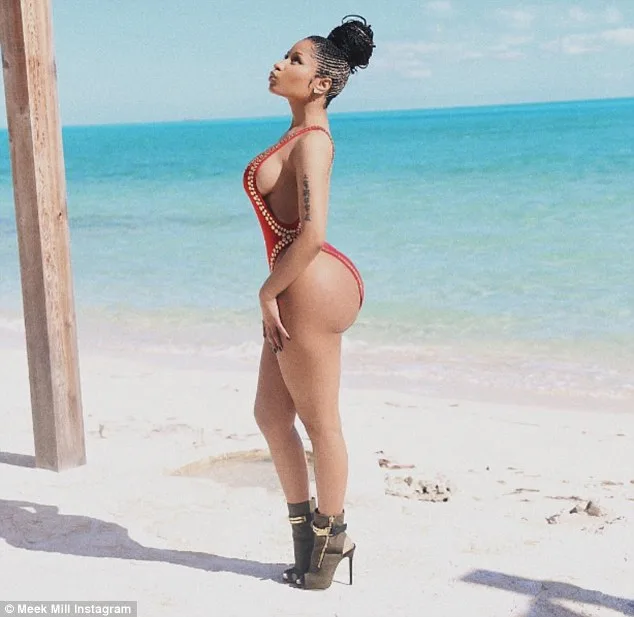nickiminaj1 9122016