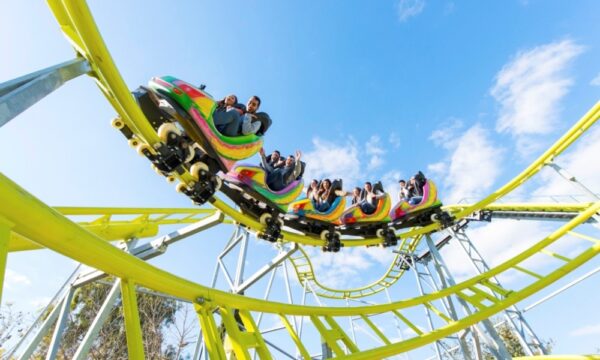 Accept the challenge, loop yourself στο Allou! Fun Park!