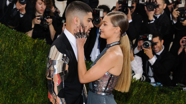 Για ποια «χτύπησε» νέο τατουάζ ο Zayn; Δείτε το.