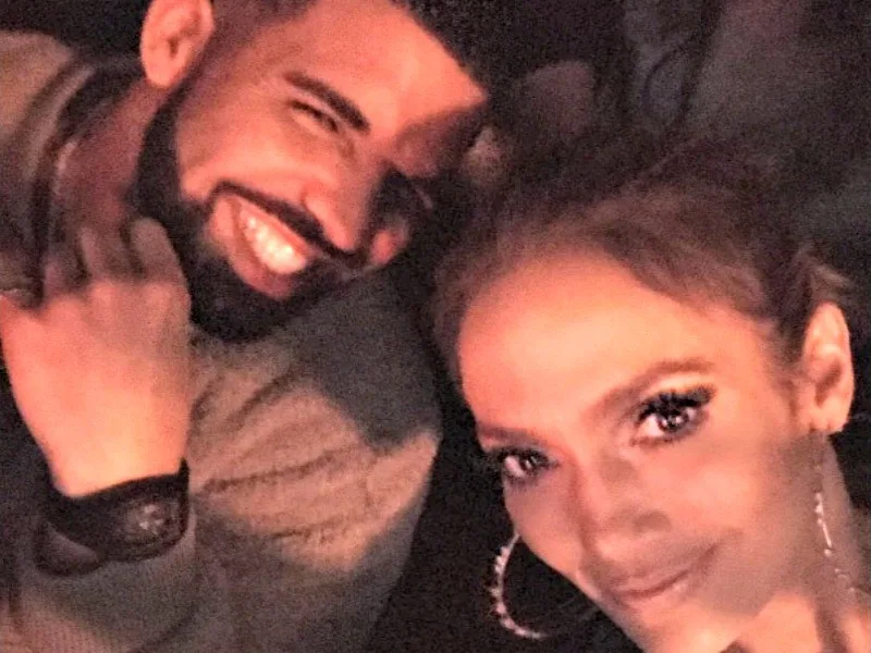 11-12-16-drake-jennifer-lopez-selfie-las-vegas-800x600